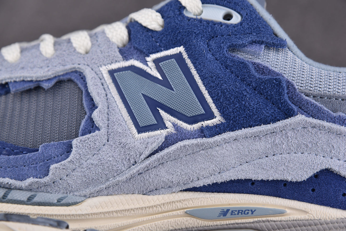 New Balance 2002R‘Refined Future