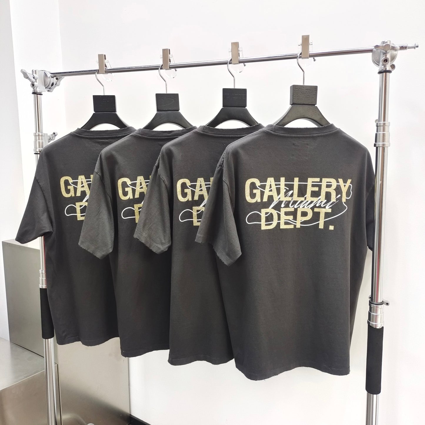 GALLERY DEPT. AUCTION TEE