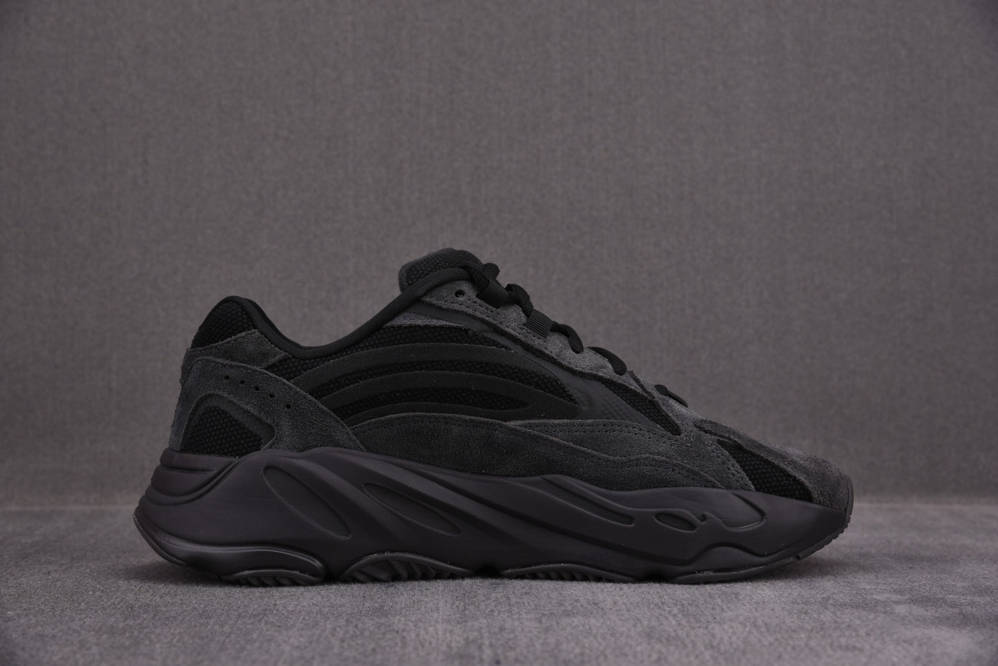 Yeezy Boost 700 V2 'Vanta'