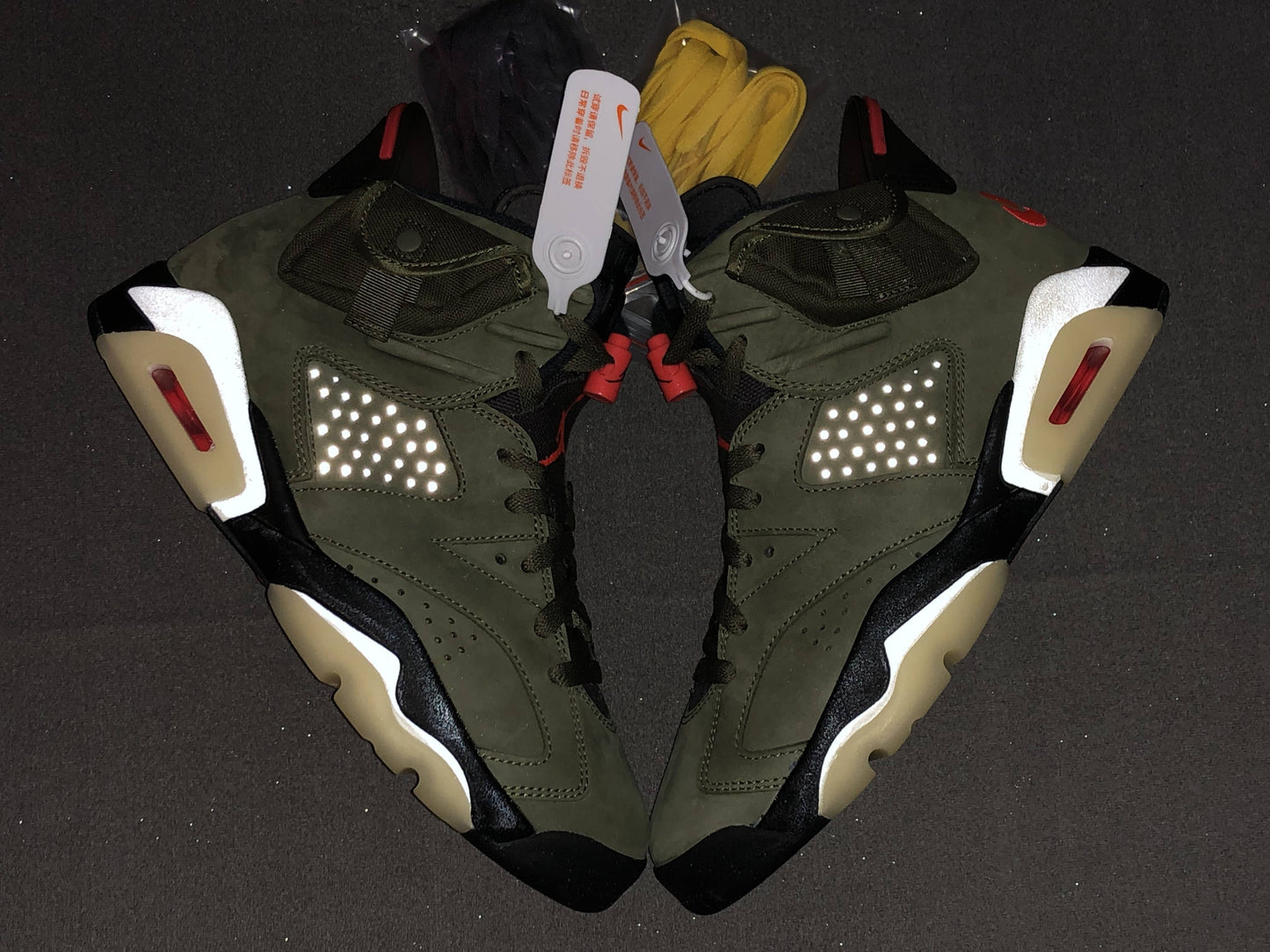 Travis Scott x Air Jordan 6 Retro 'Olive'