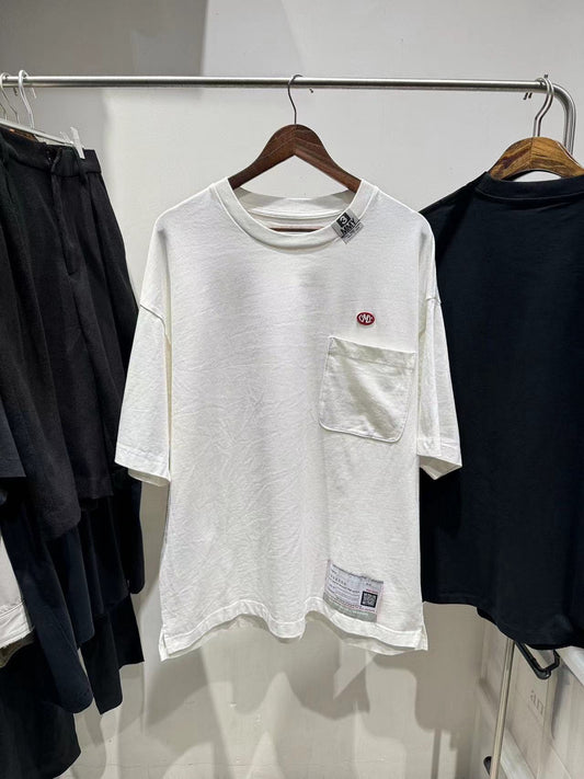 Maison Mihara logo-embroidery tee