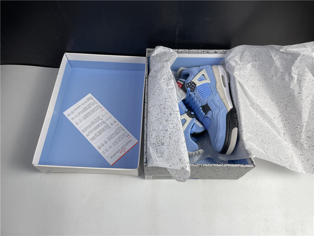 Air Jordan 4 Retro 'University Blue'