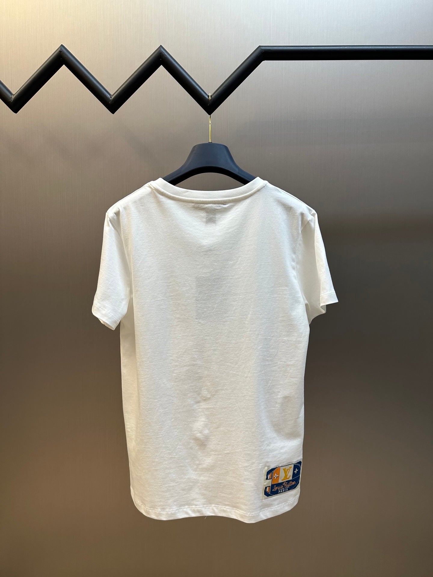 LV Travel Patch Print T-Shirt 1AHISO