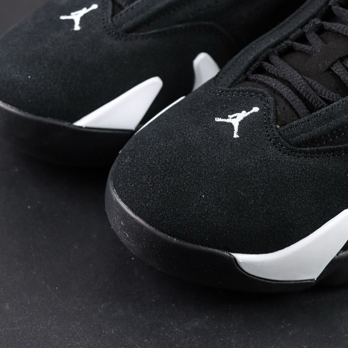 Air Jordan 14 Retro 'Black White'