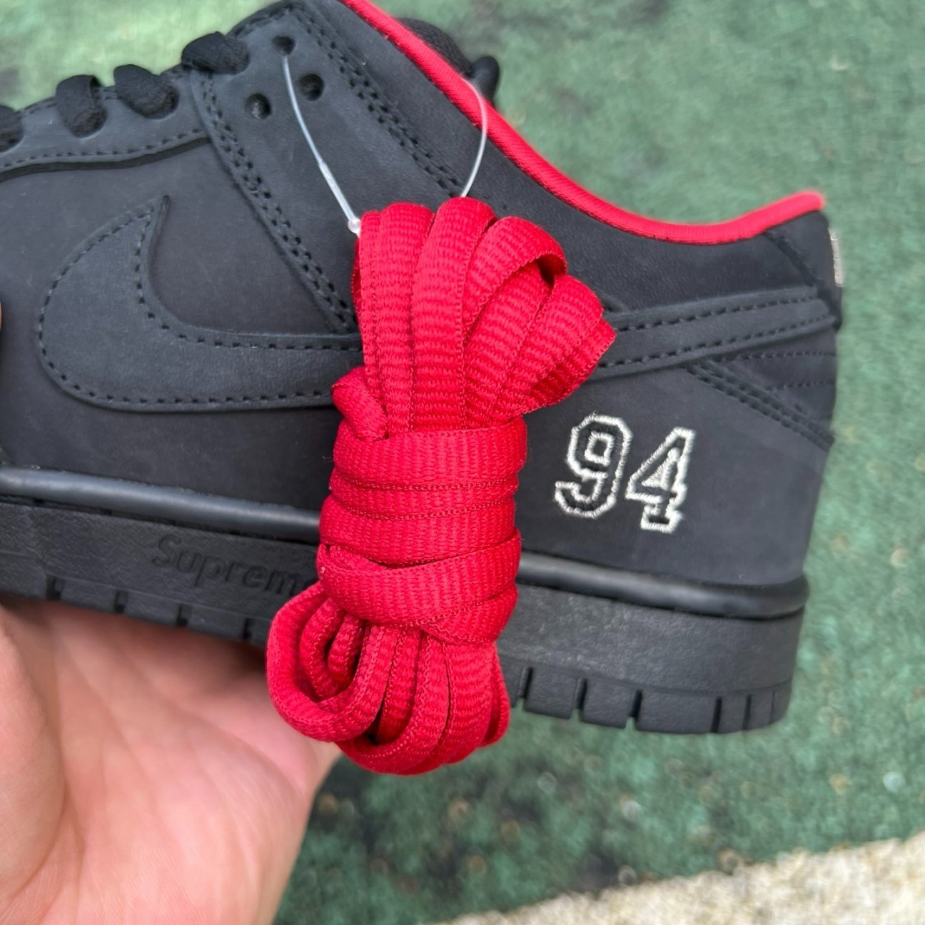 Supreme x Nike Dunk Low SB 'Black'