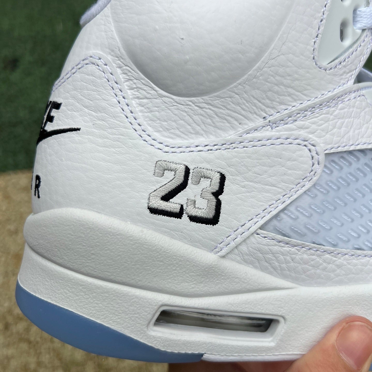 Air Jordan 5 Retro 'White Metallic' 2015