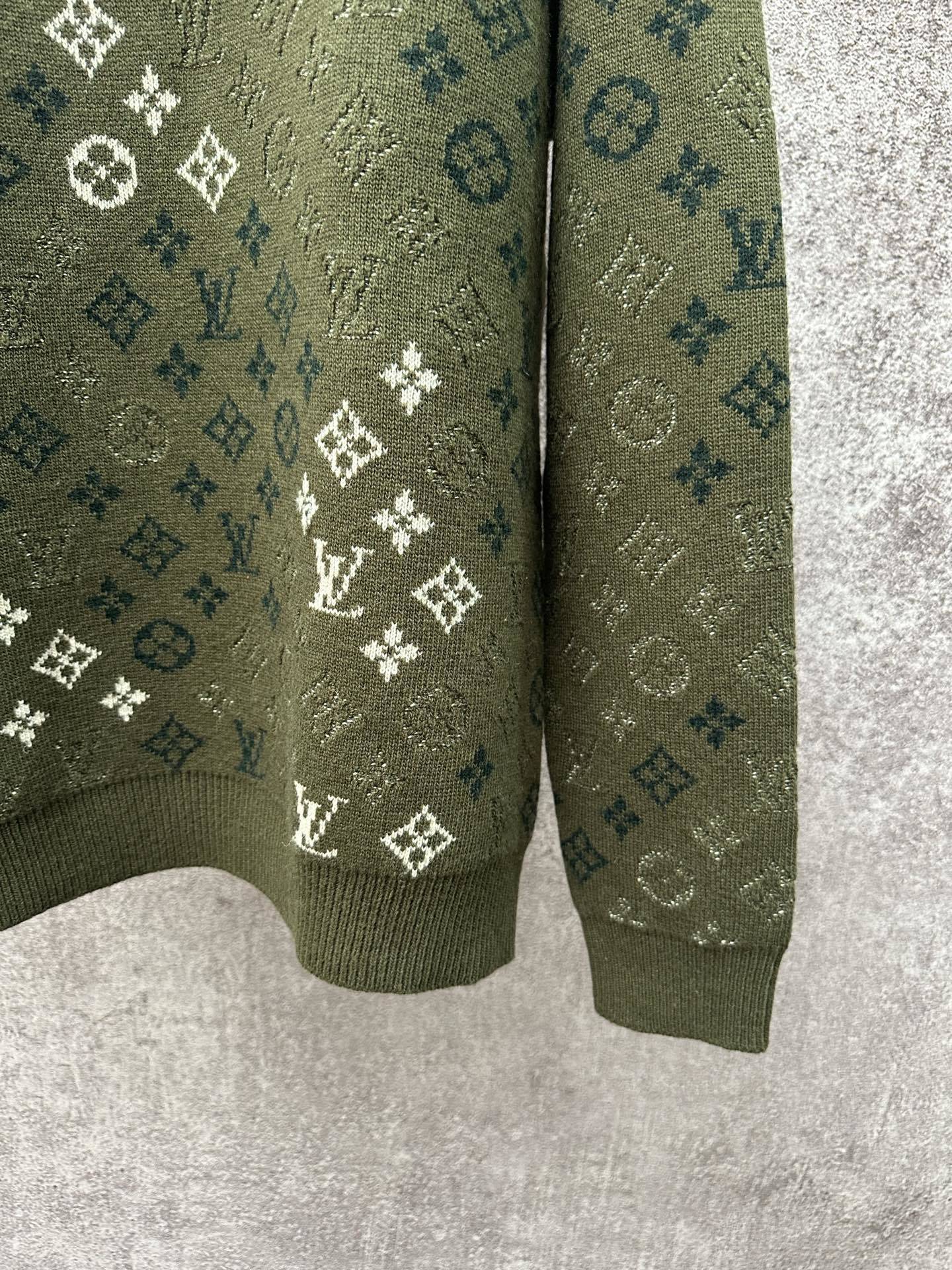 LV Monogram Pullover 1AJBTL