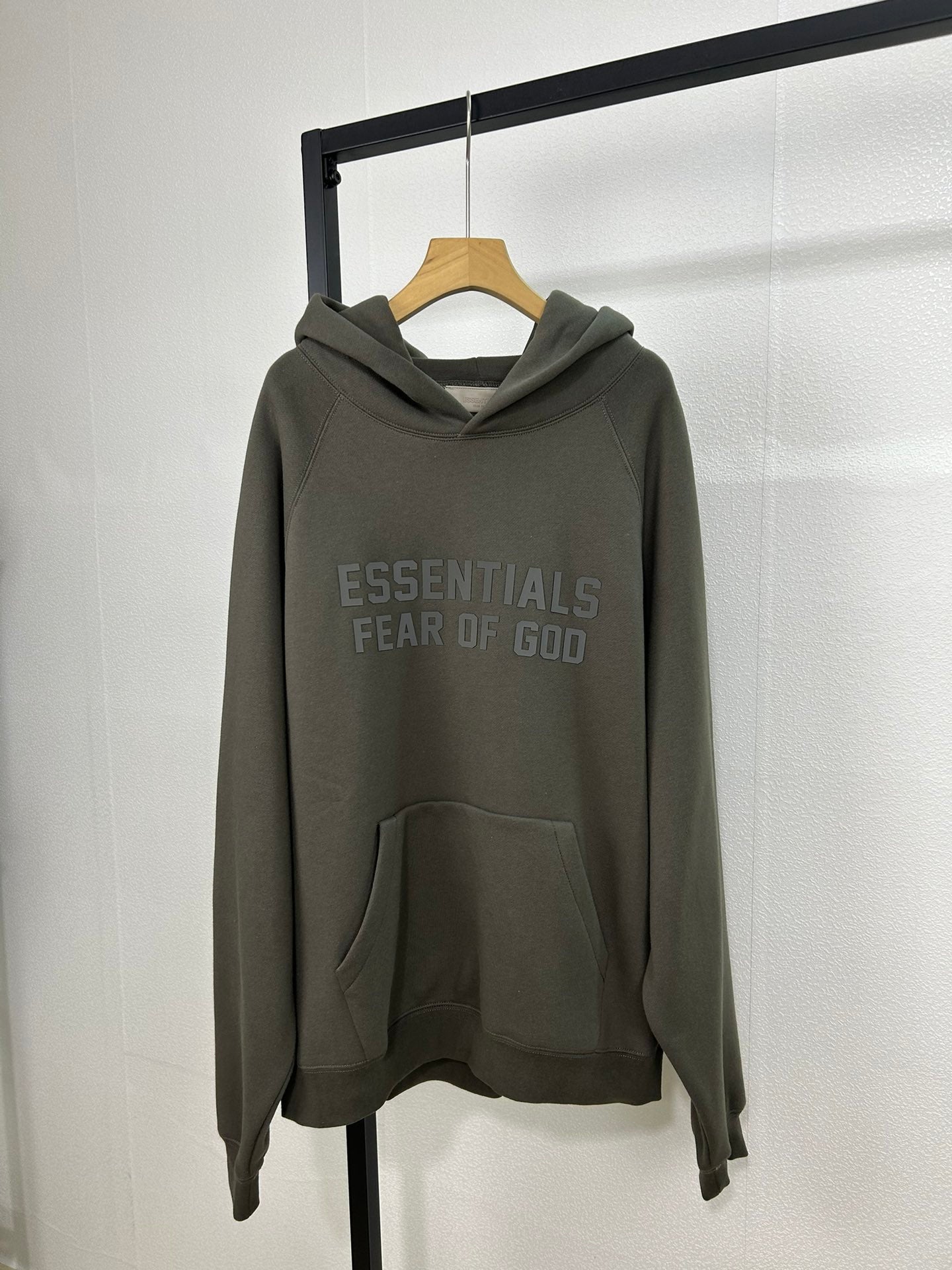 Gray Raglan Essential Fear of God Essentials Raglan Hoodie Grey – NYSummerShop