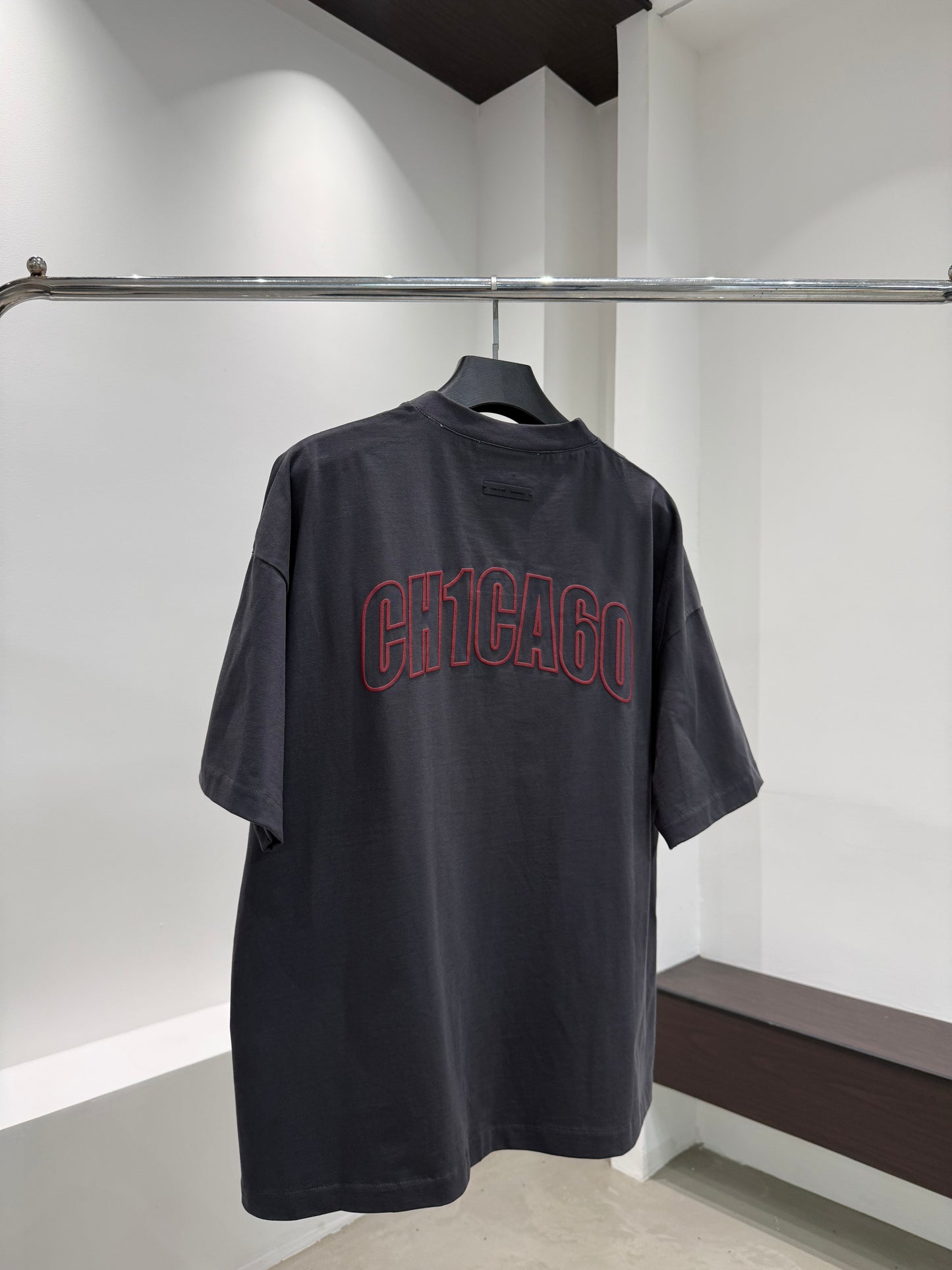 Fear of God Essentials Chicago 90s Tee 'Iron Grey'