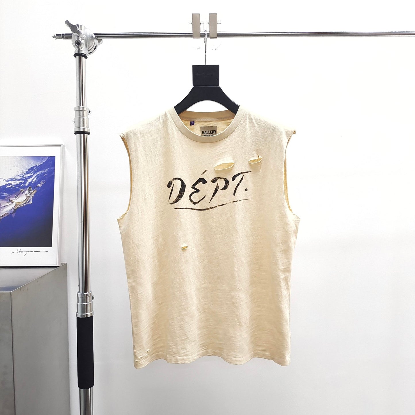 Gallery Dept. SLEEVELESS CREW TEE