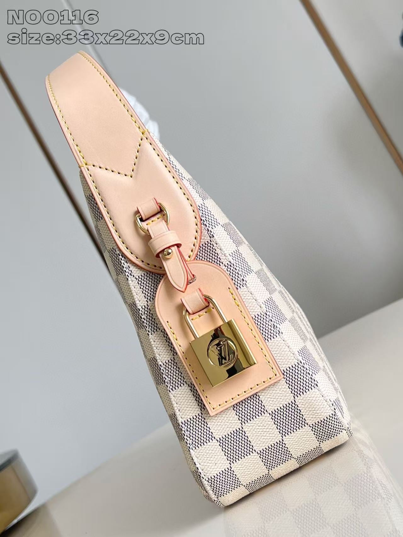 LV Slouthy PM N00116