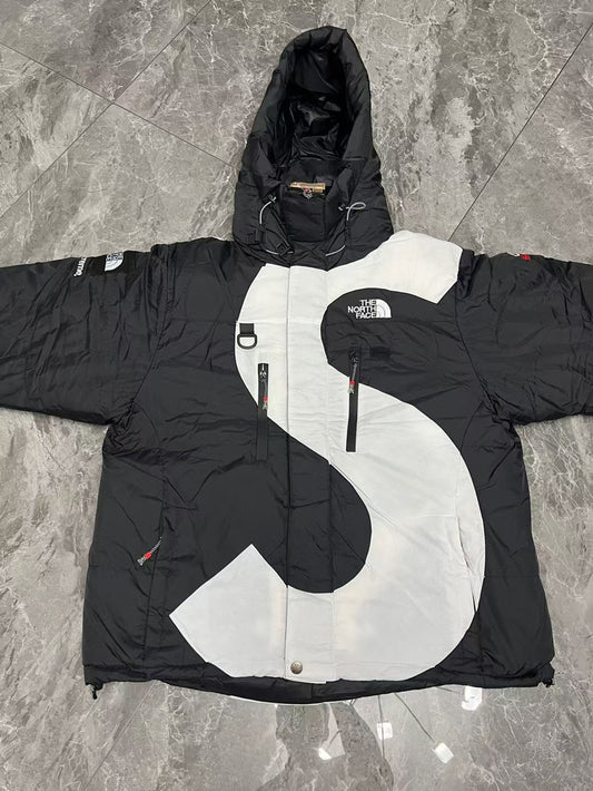 Sup x The North Face S Logo Summit Series Himalayan Parka