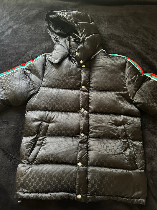 Gucci puff jacket large