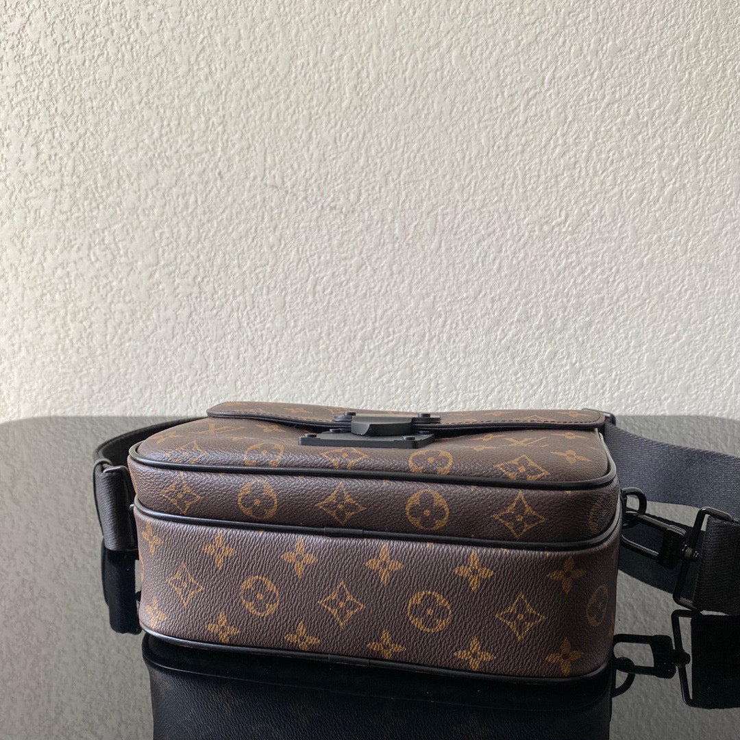 Louis Vuitton S Lock Messenger M45806