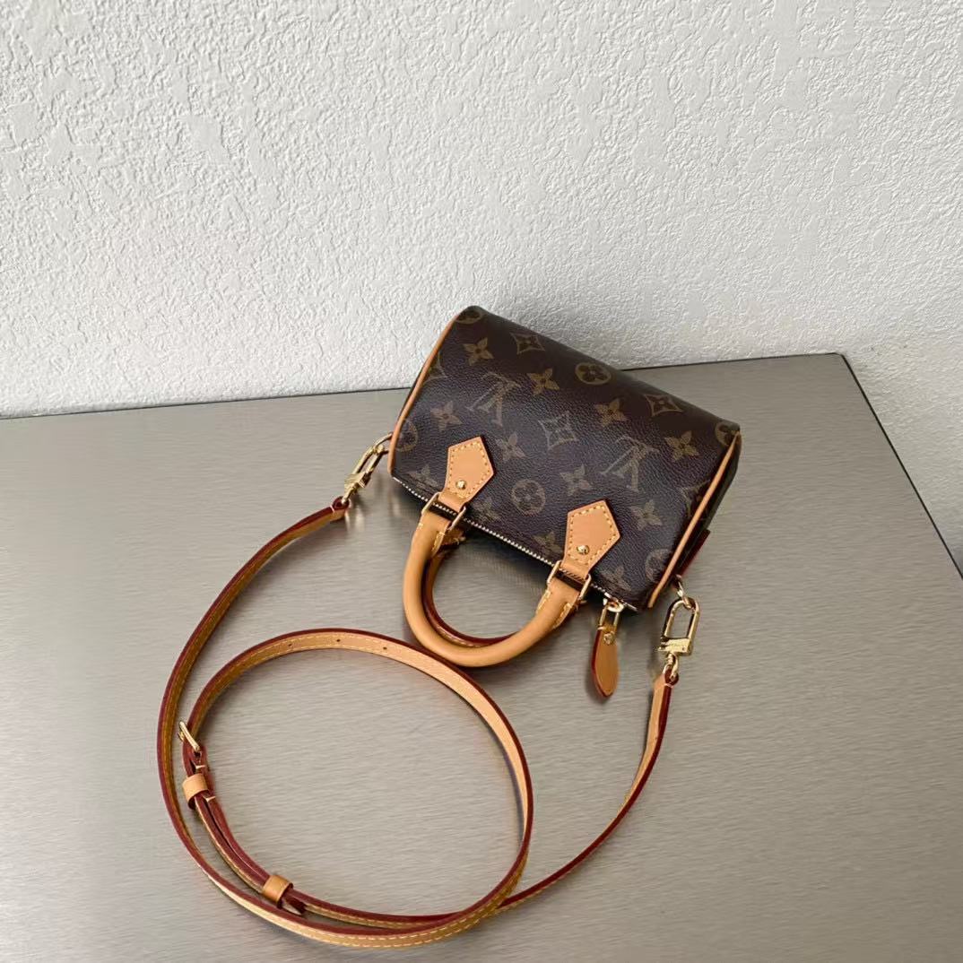 LV Nano Speedy M81085