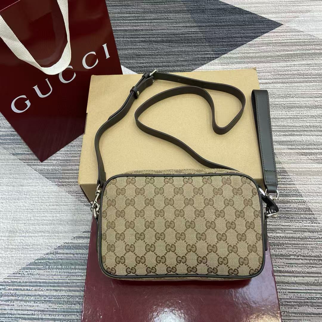GG canvas small crossbody bag