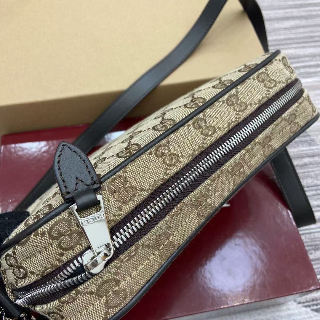 GG canvas small crossbody bag