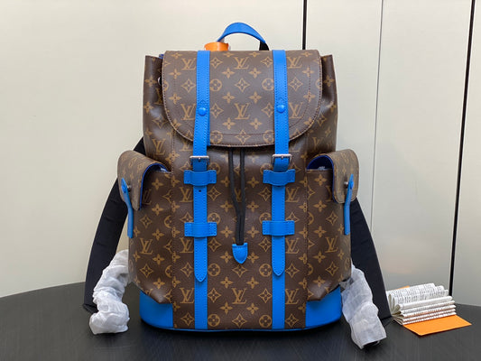 Louis Vuitton Christopher MM Backpack M46813
