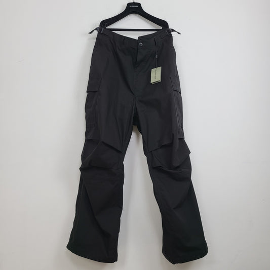 Balenciaga FLARED CARGO PANTS IN BLACK