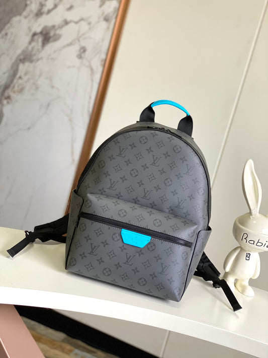 Louis Vuitton Discovery Backpack M11641