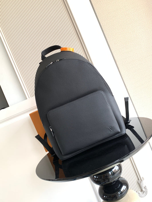 LV Discovery Work Backpack M15259
