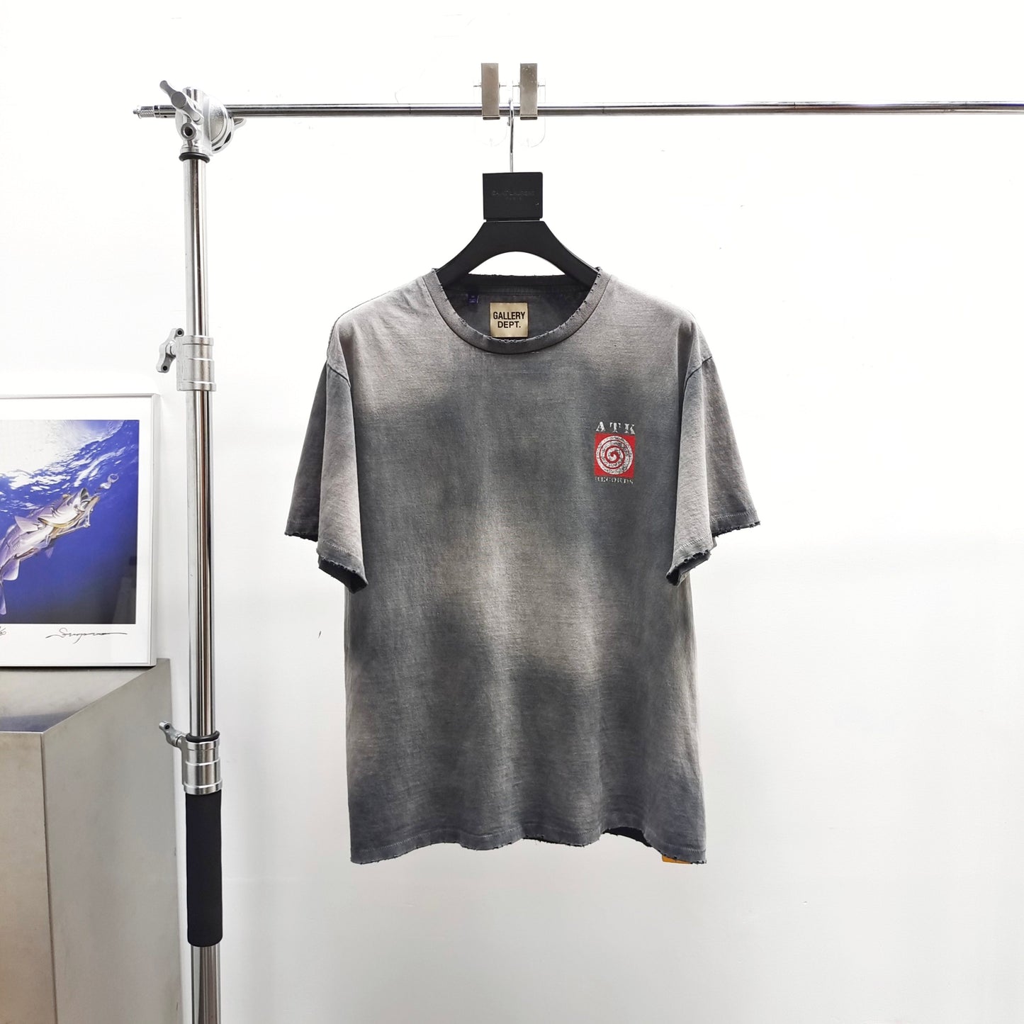 Gallery Dept. 40-YEAR TEE