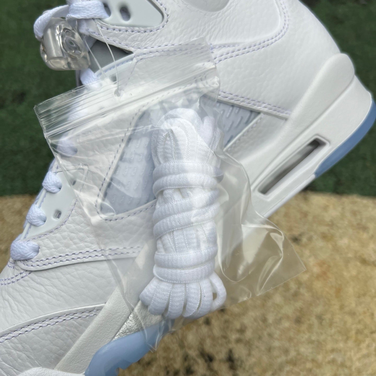 Air Jordan 5 Retro 'White Metallic' 2015