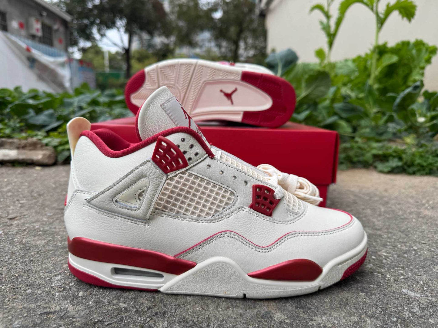 Wmns Air Jordan 4 Retro 'Valentine's Day'