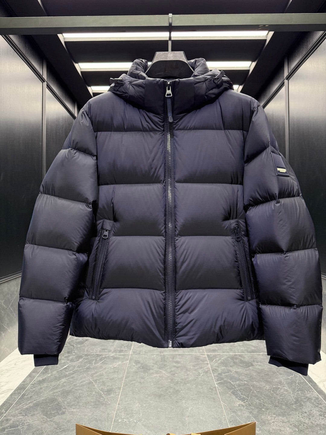 Burberry down puff jacket