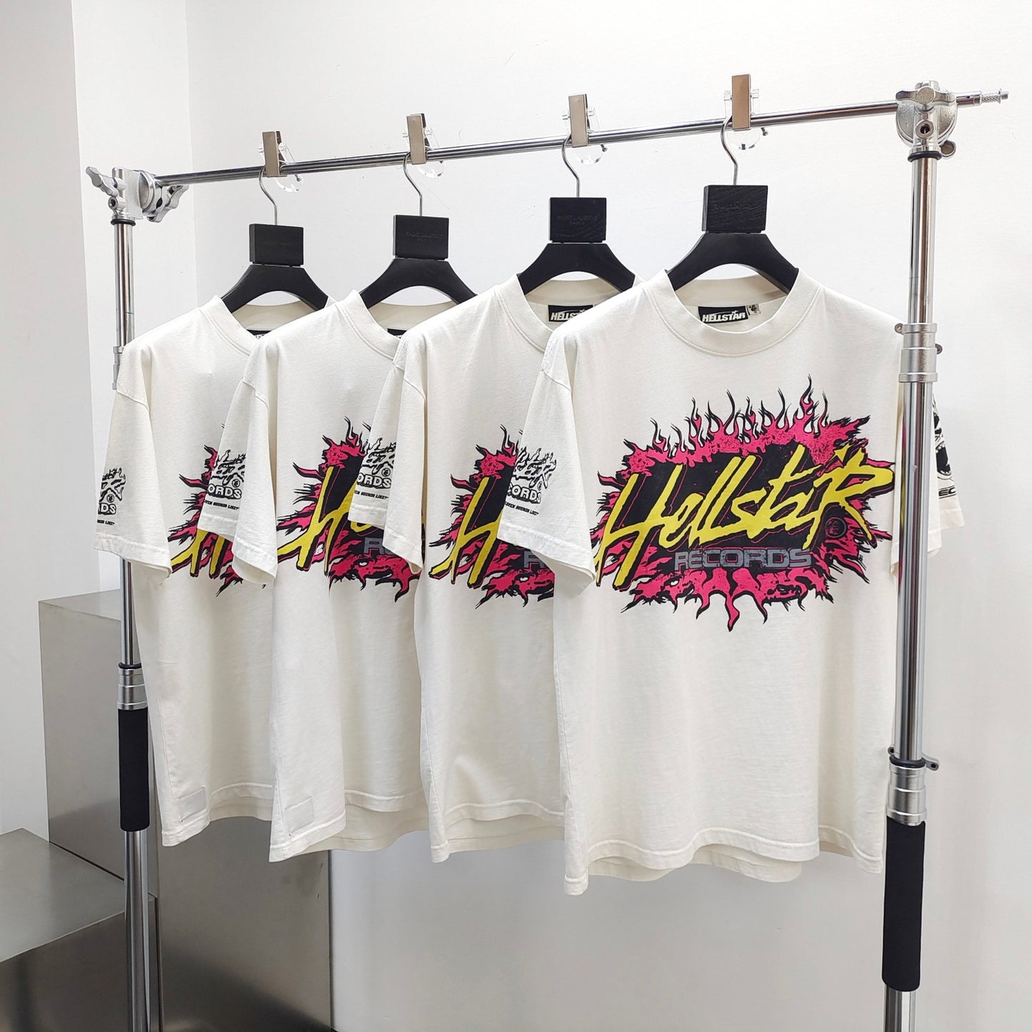 Hellstar records tee white