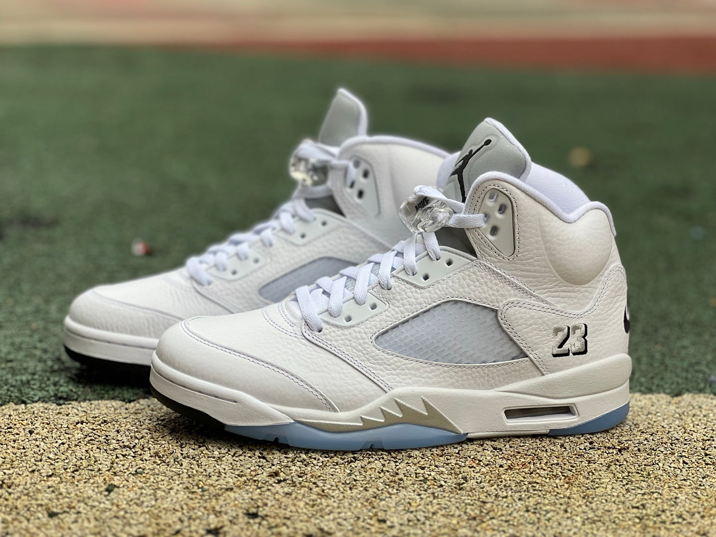 Air Jordan 5 Retro 'White Metallic' 2015