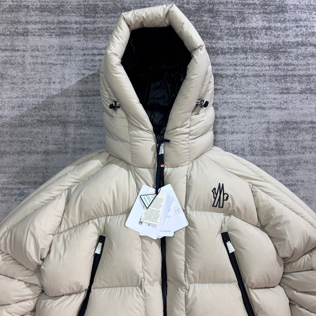 Moncler Grenoble Cherferie Short Down Jacket