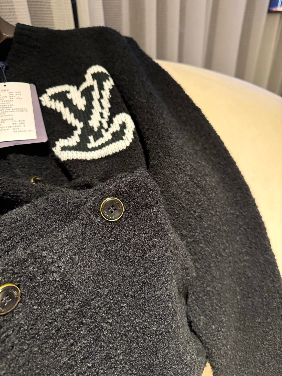 LV Chunky Intarsia Signature Cardigan 1AJBXP