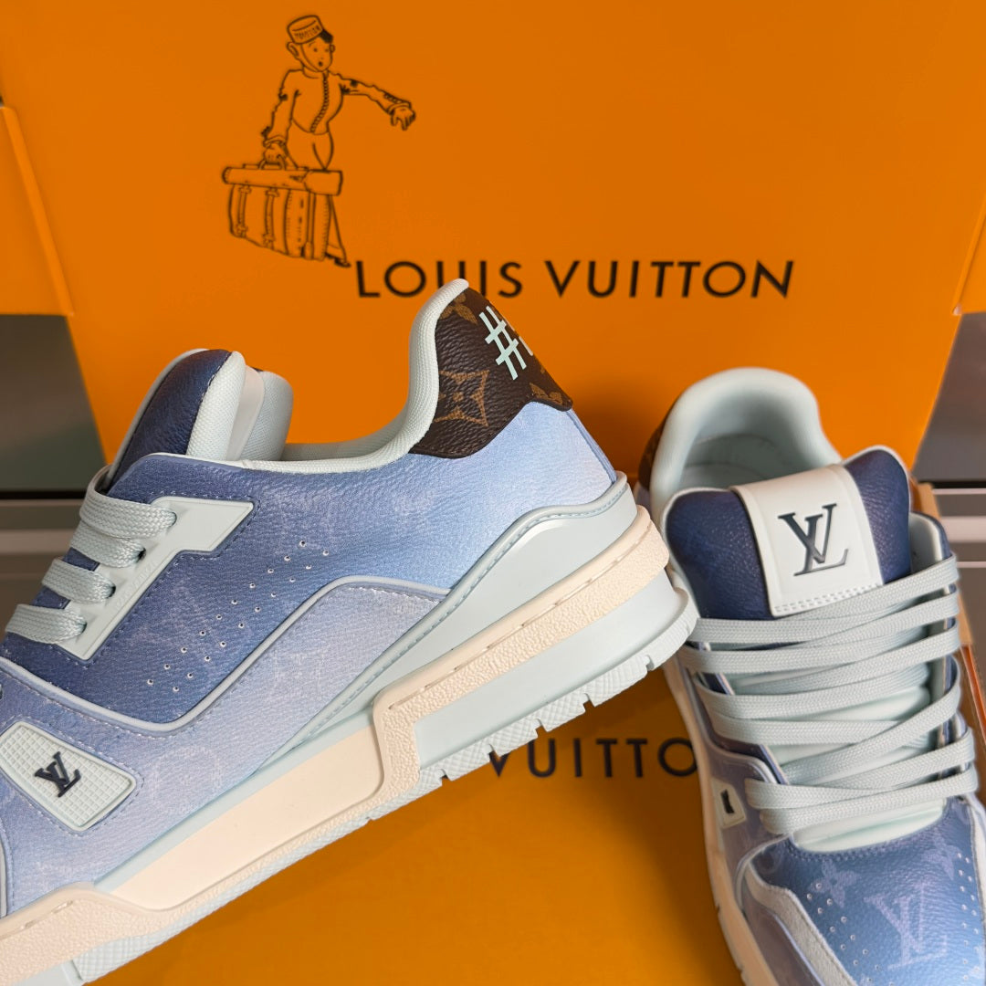 LV LV Trainer Sneaker 1AJTQQ