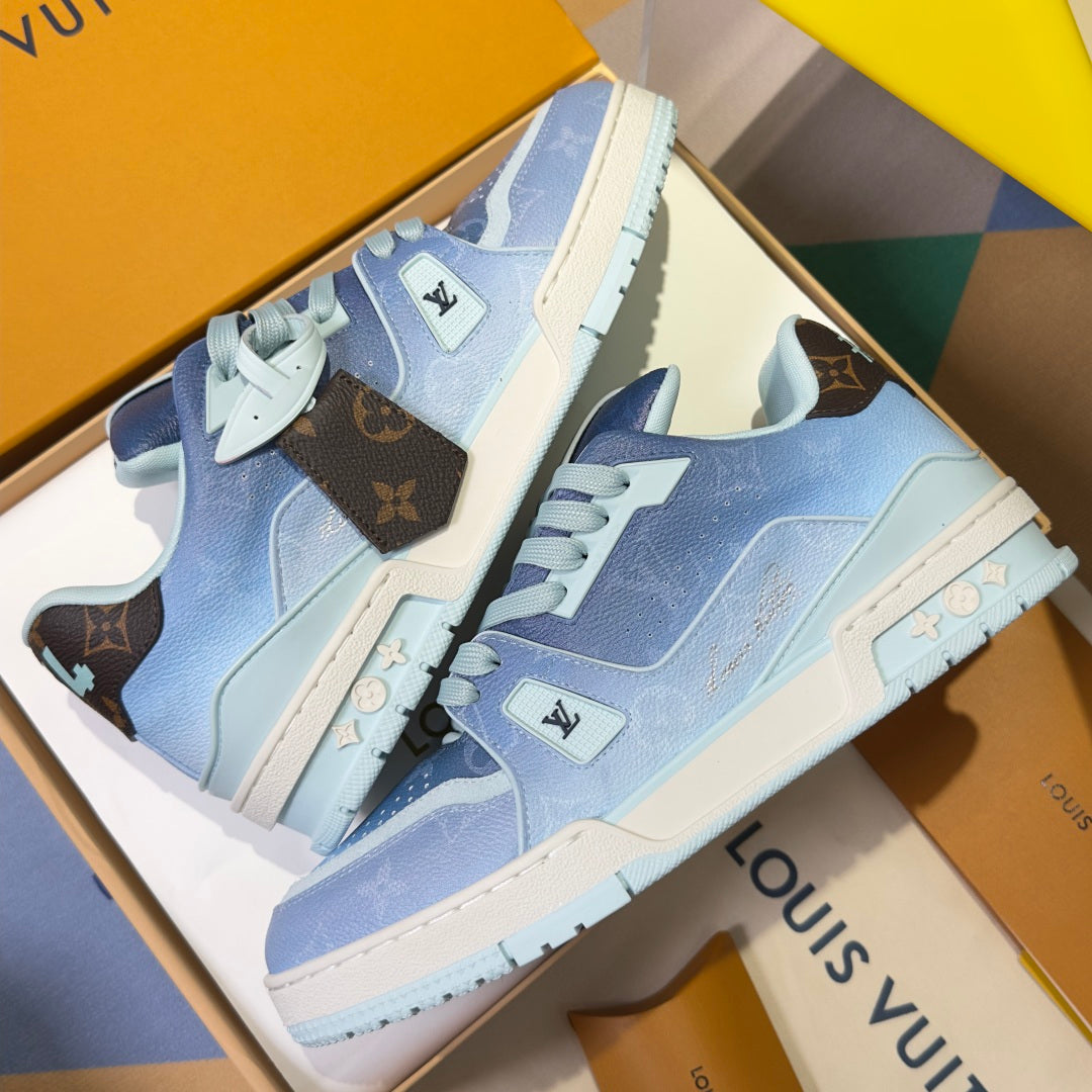 LV LV Trainer Sneaker 1AJTQQ