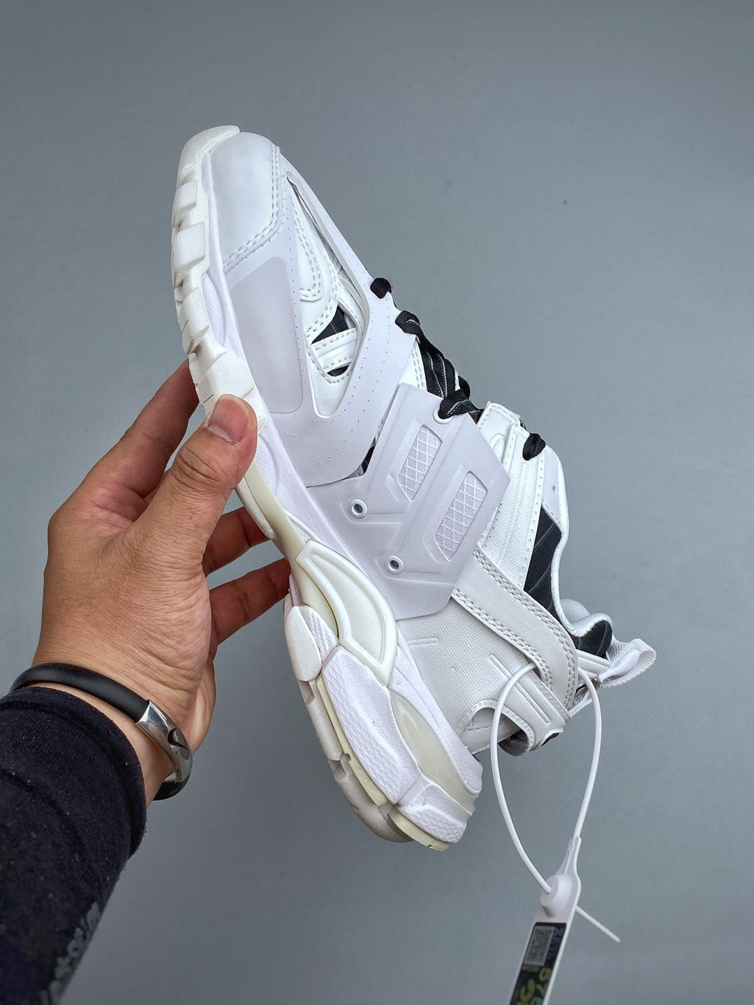 BB Men's Track Shirt Sneaker in White