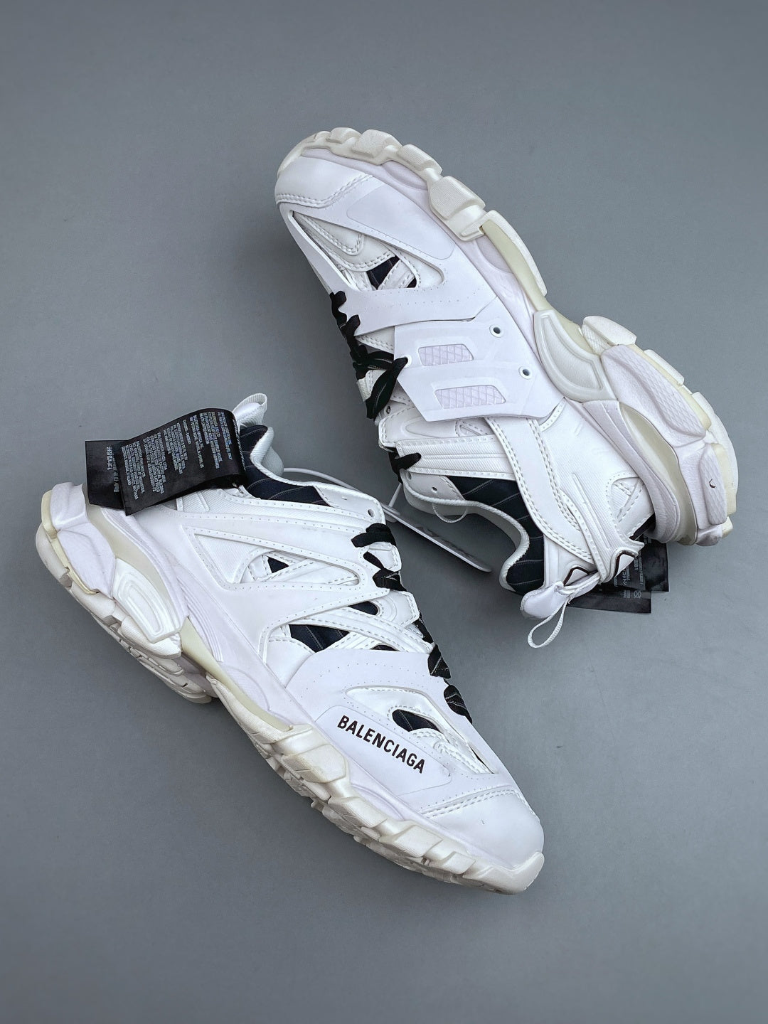 BB Men's Track Shirt Sneaker in White