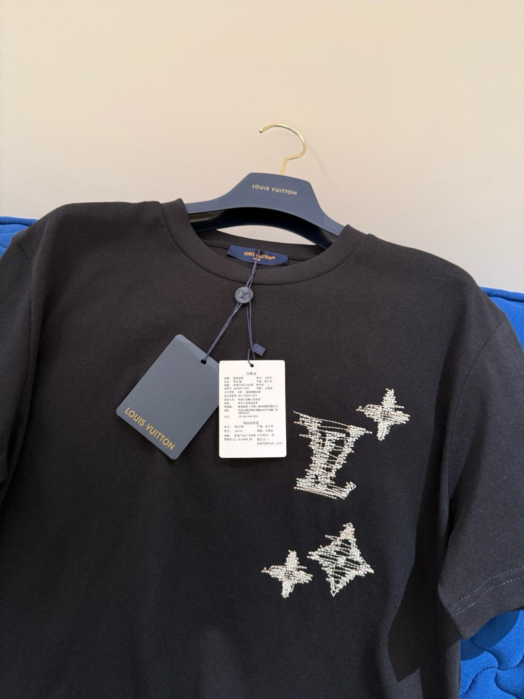 LV Embroidered Signature Short-Sleeved T-Shirt 1AK7G6