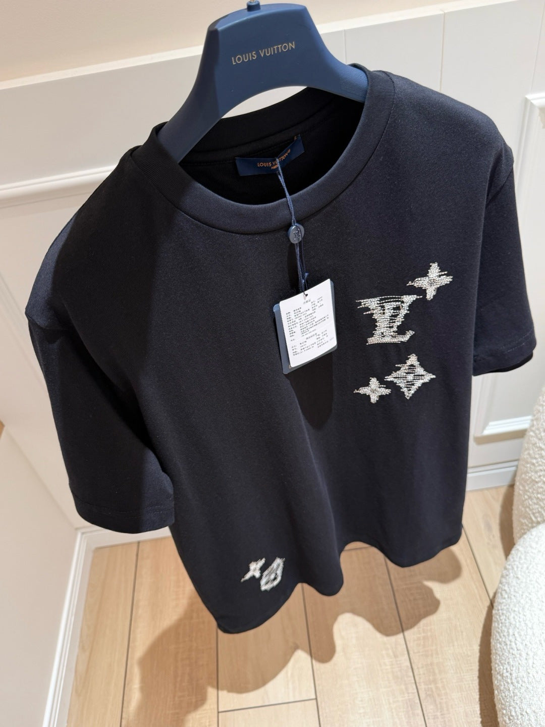 LV Embroidered Signature Short-Sleeved T-Shirt 1AK7G6