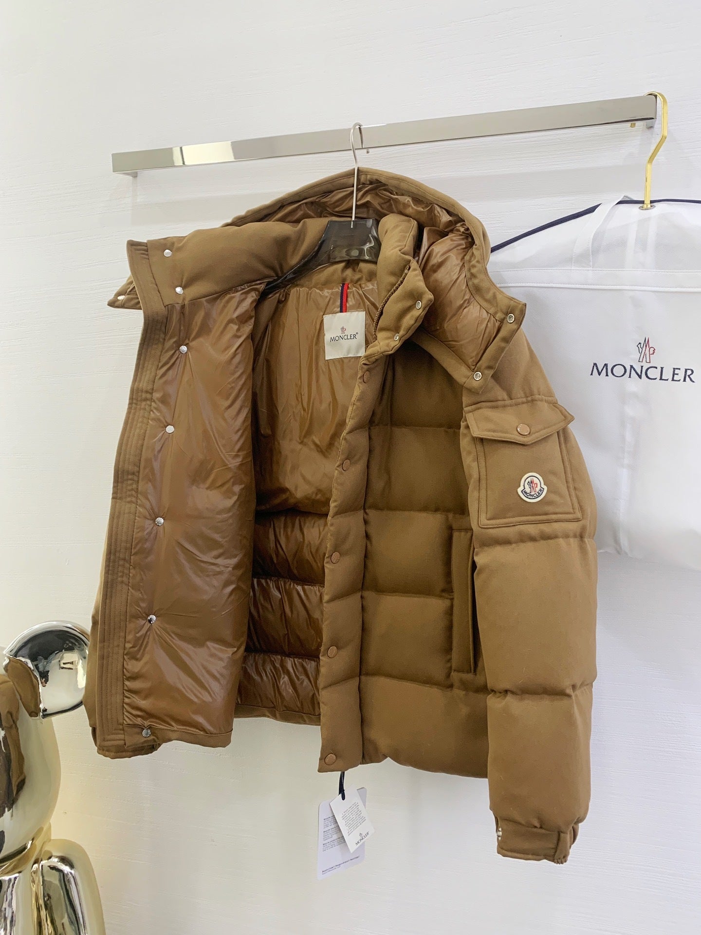 Moncler Vezere puffer jacket