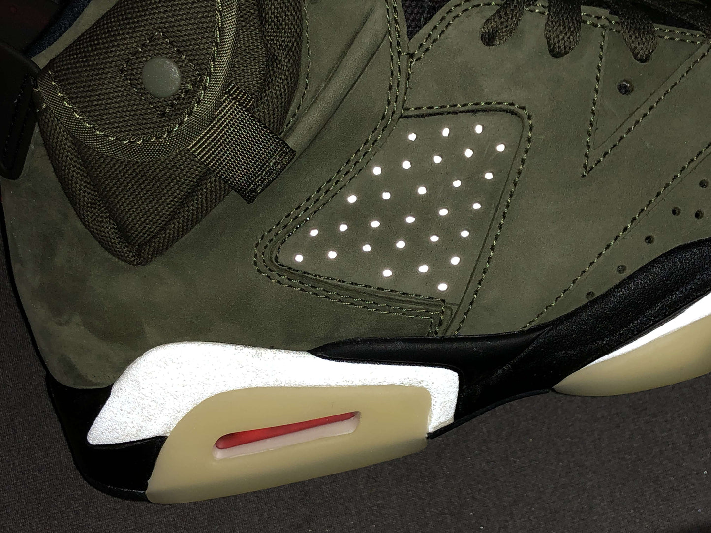 Travis Scott x Air Jordan 6 Retro 'Olive'