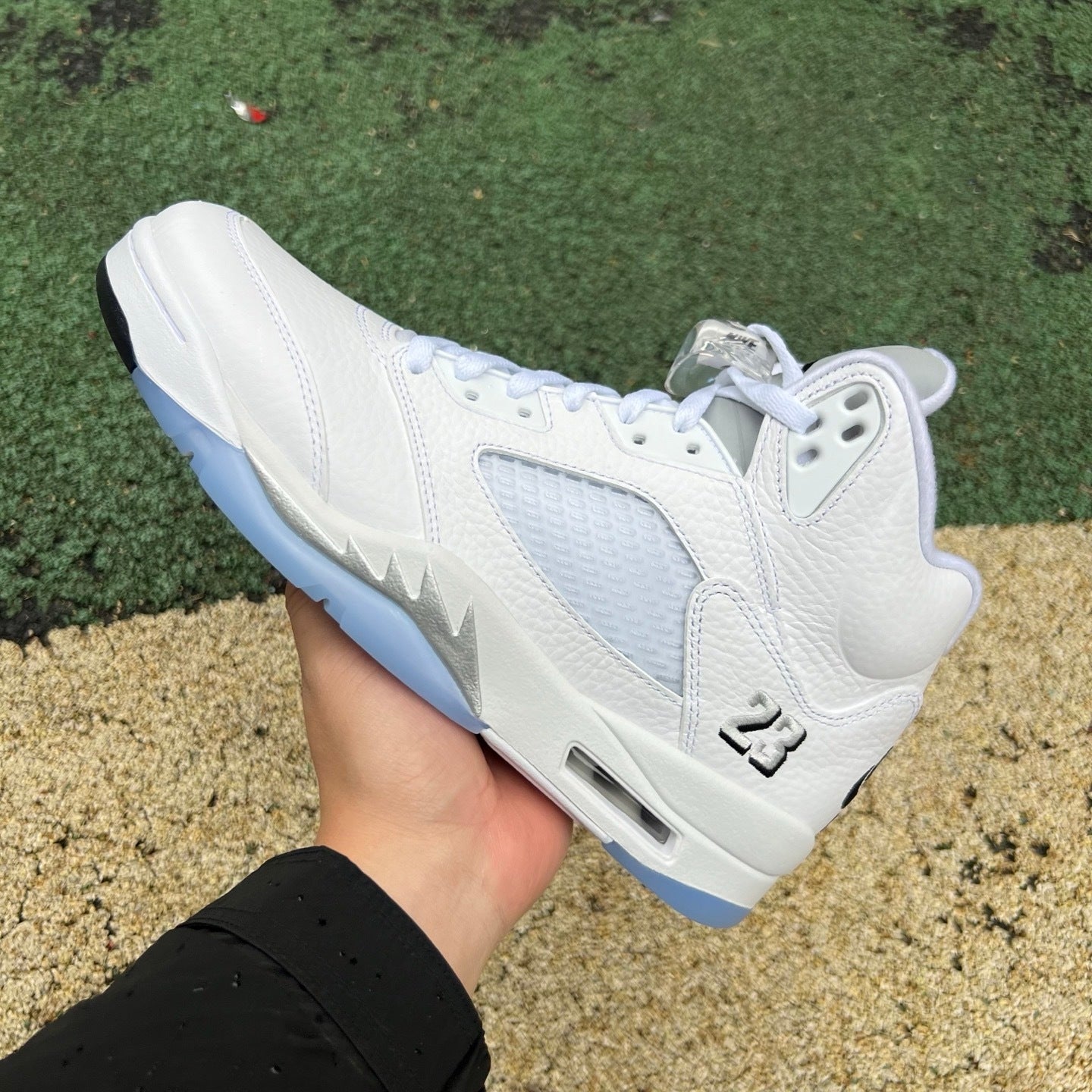 Air Jordan 5 Retro 'White Metallic' 2015