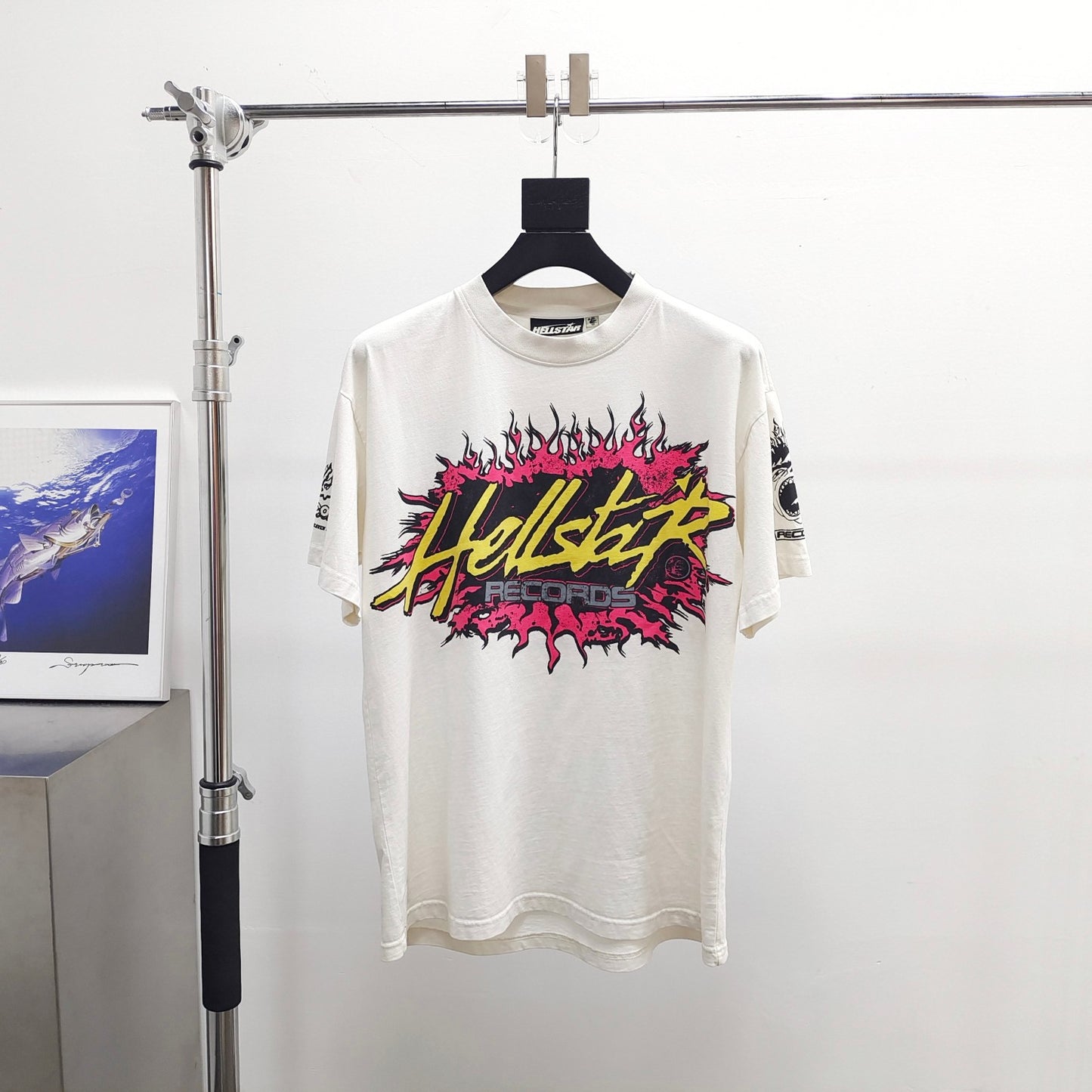 Hellstar records tee white