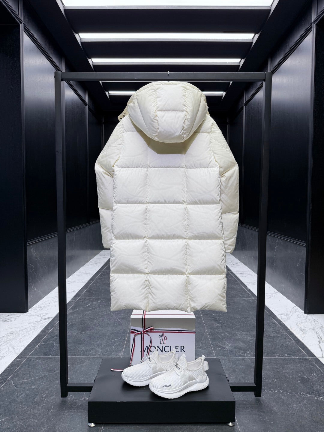 Moncler Cavettaz Hooded Long Down Jacket