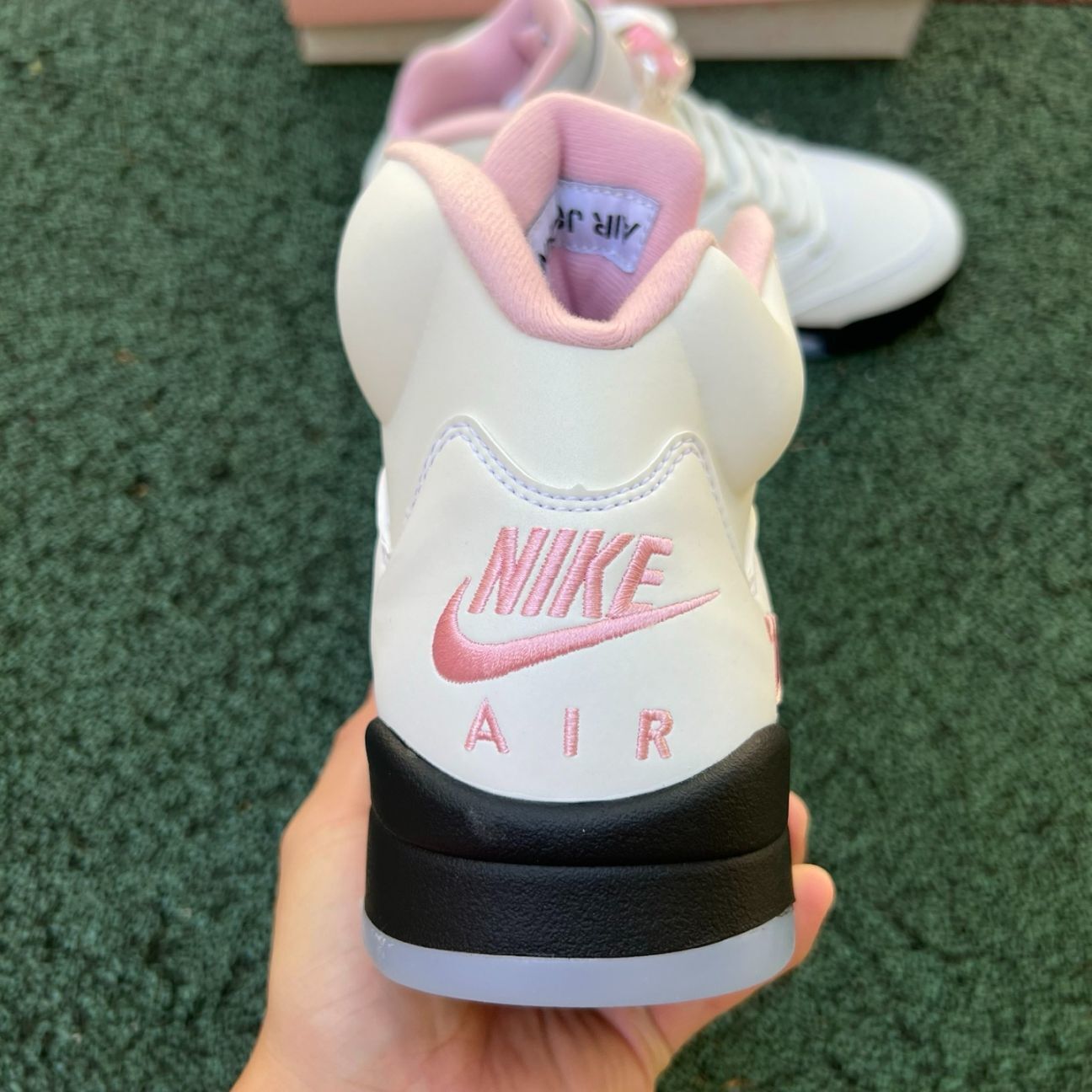 Air Jordan 5 Retro 'Medium Soft Pink'