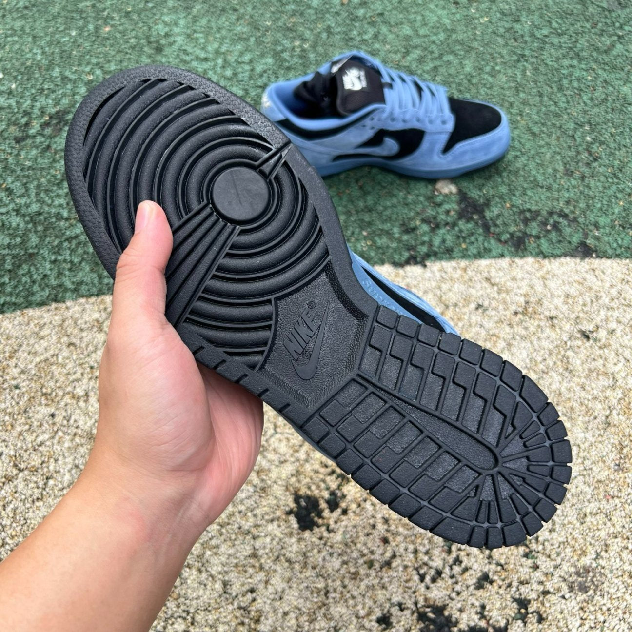 Supreme x Nike Dunk Low SB 'Ocean Fog'