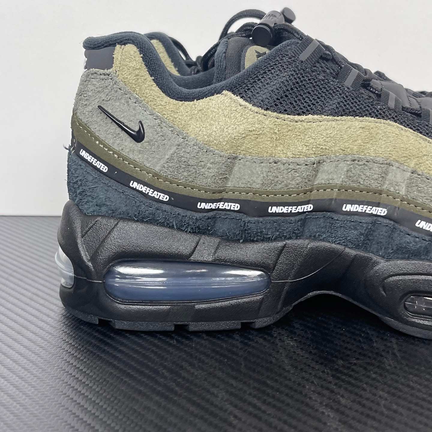 Undefeated x Nike Air Max 95 'Medium Olive'