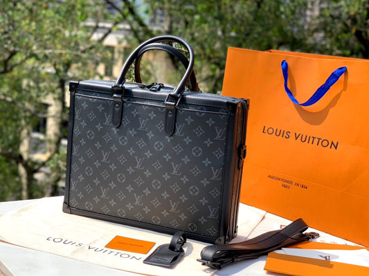 Louis Vuitton Soft trunk Briefcase monogram