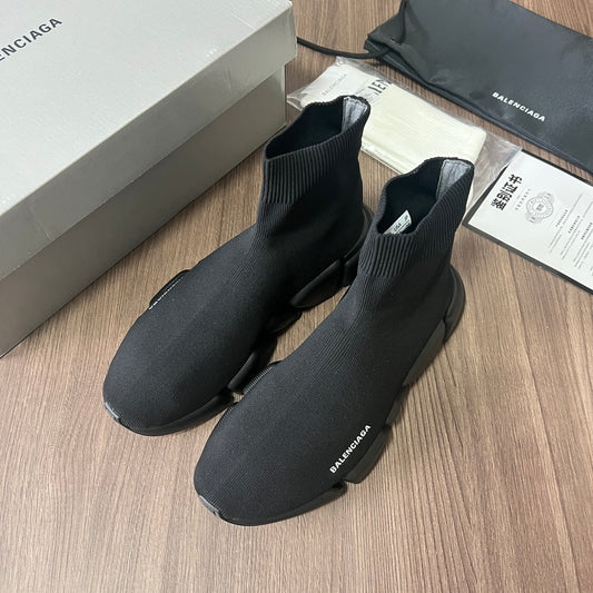 BALENCIAGA MEN'S SPEED RECYCLED KNIT SNEAKER IN BLACK