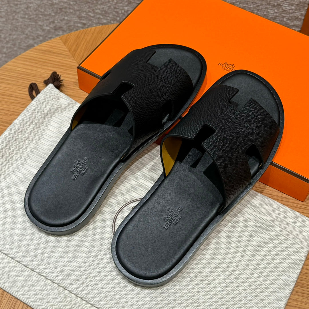 Hermes Men's Izmir sandal